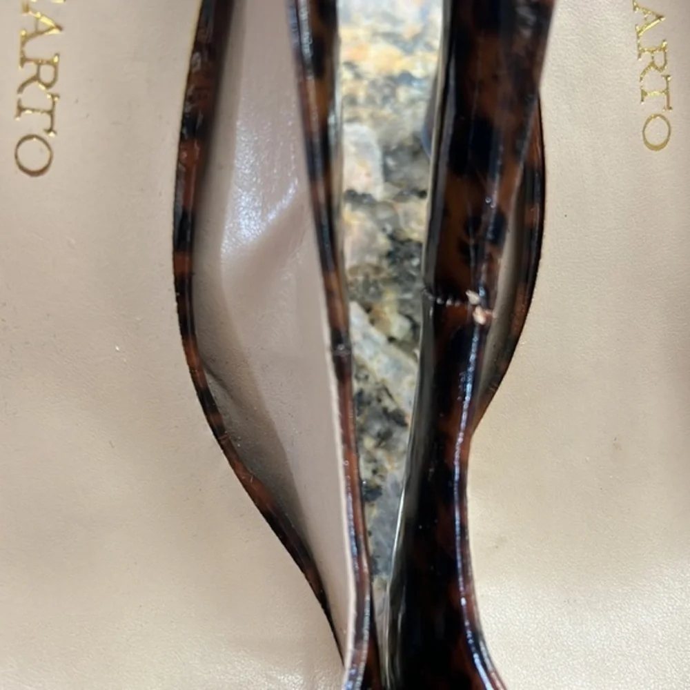 Franco Sarto Leopard Print Patent Leather Pumps Heels Size 9.5
